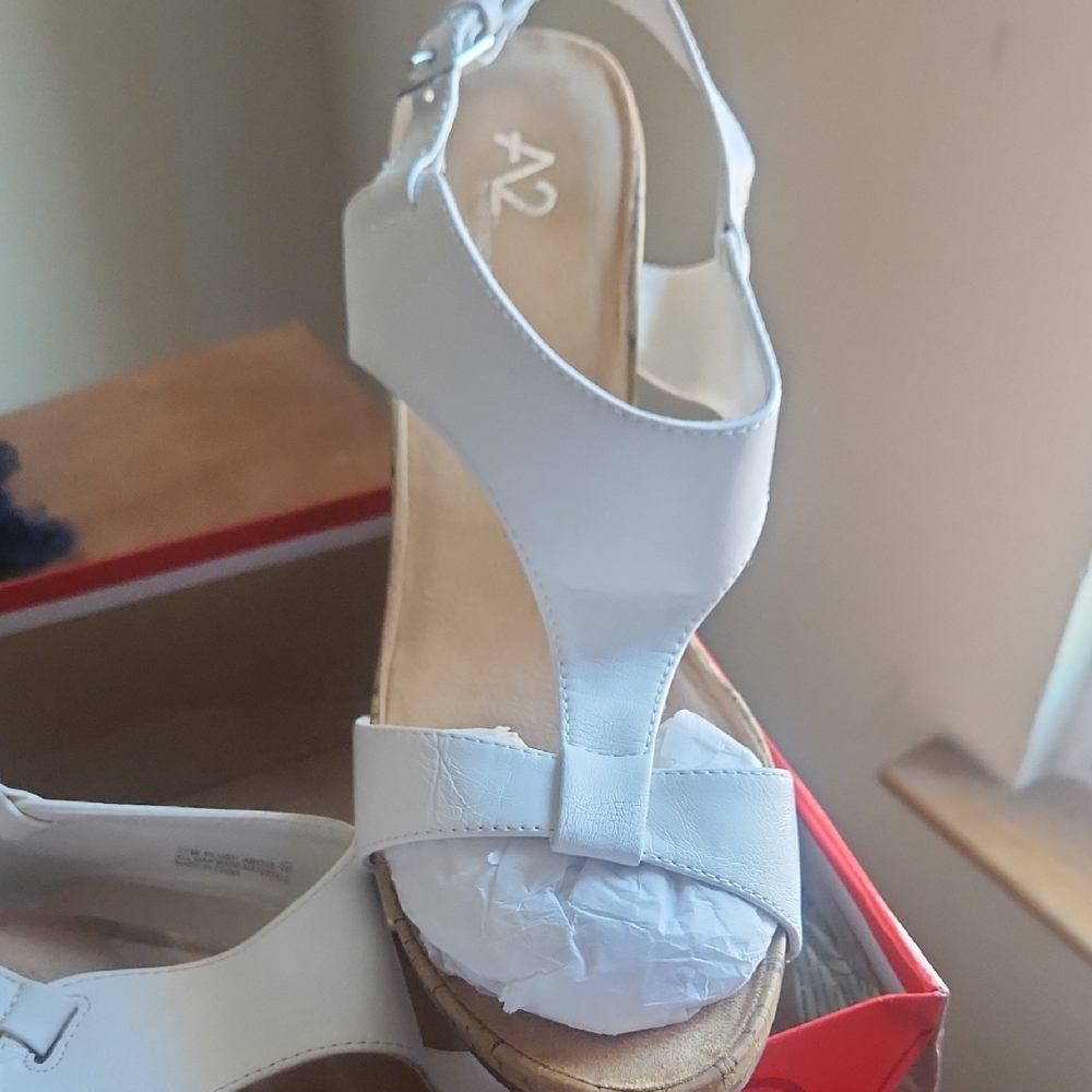 A2 By Aerosoles Women's White Sandals